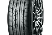 YOKOHAMA ADVAN DB V552 215/50 R17