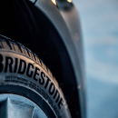 Bridgestone Blizzak LM005